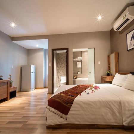 Sen Spa Service Apartment Хошимин Екстериор снимка